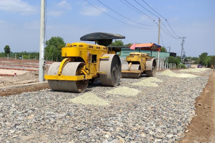 Một dự án đất nền ven TP.HCM đang tiến hành chuyển đổi và xây dựng kết cấu hạ tầng